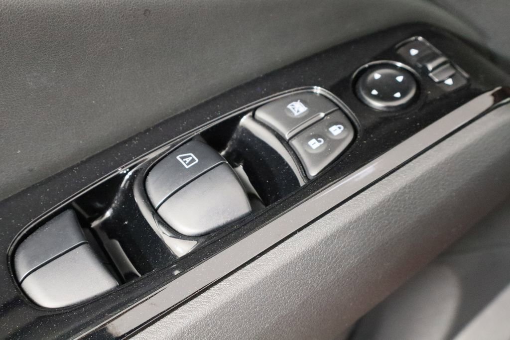 Used 2023 Nissan Altima 2.5 SV image 22