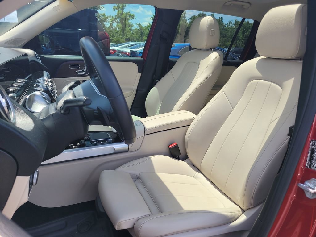 Used 2021 Mercedes-Benz GLB 250 image 16