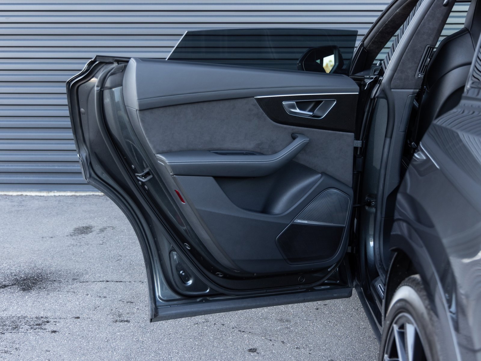 Used 2021 Audi SQ8 Prestige w/ Prestige Package image 23