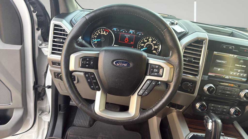 Used 2015 Ford F150 Lariat w/ Equipment Group 502A Luxury image 15