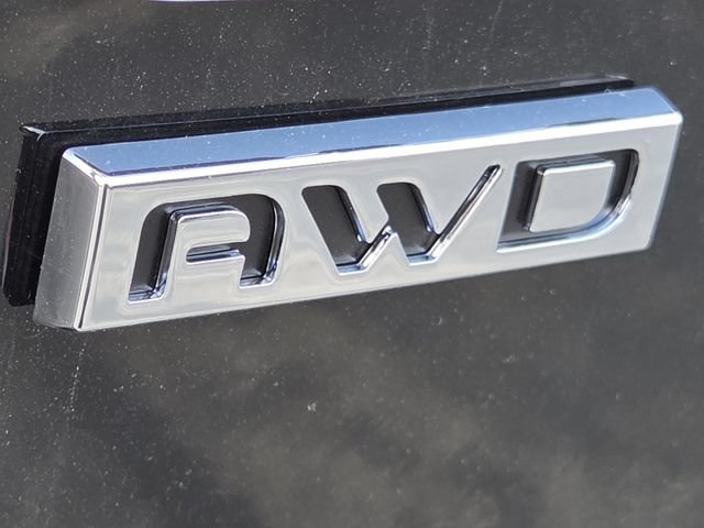 New 2026 Buick Enclave Avenir w/ Super Cruise Package AWD/4WD image 6