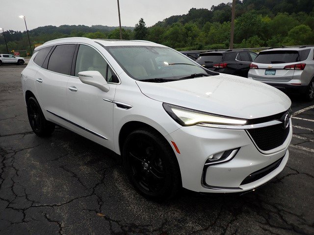 Certified 2023 Buick Enclave Essence w/ Experience Buick Package image 7