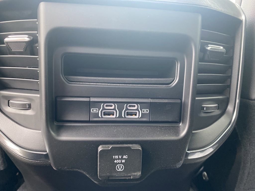 New 2026 RAM 2500 Laramie w/ Sport Appearance Package image 17