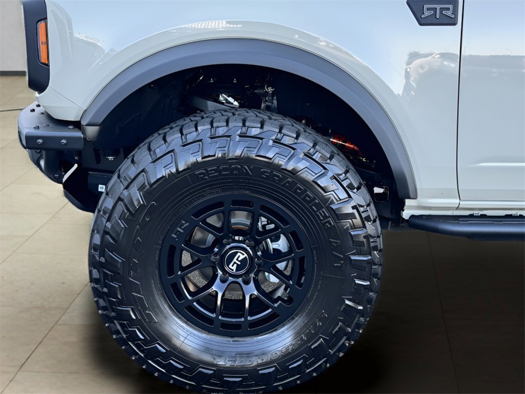 New 2025 Ford Bronco Badlands image 38