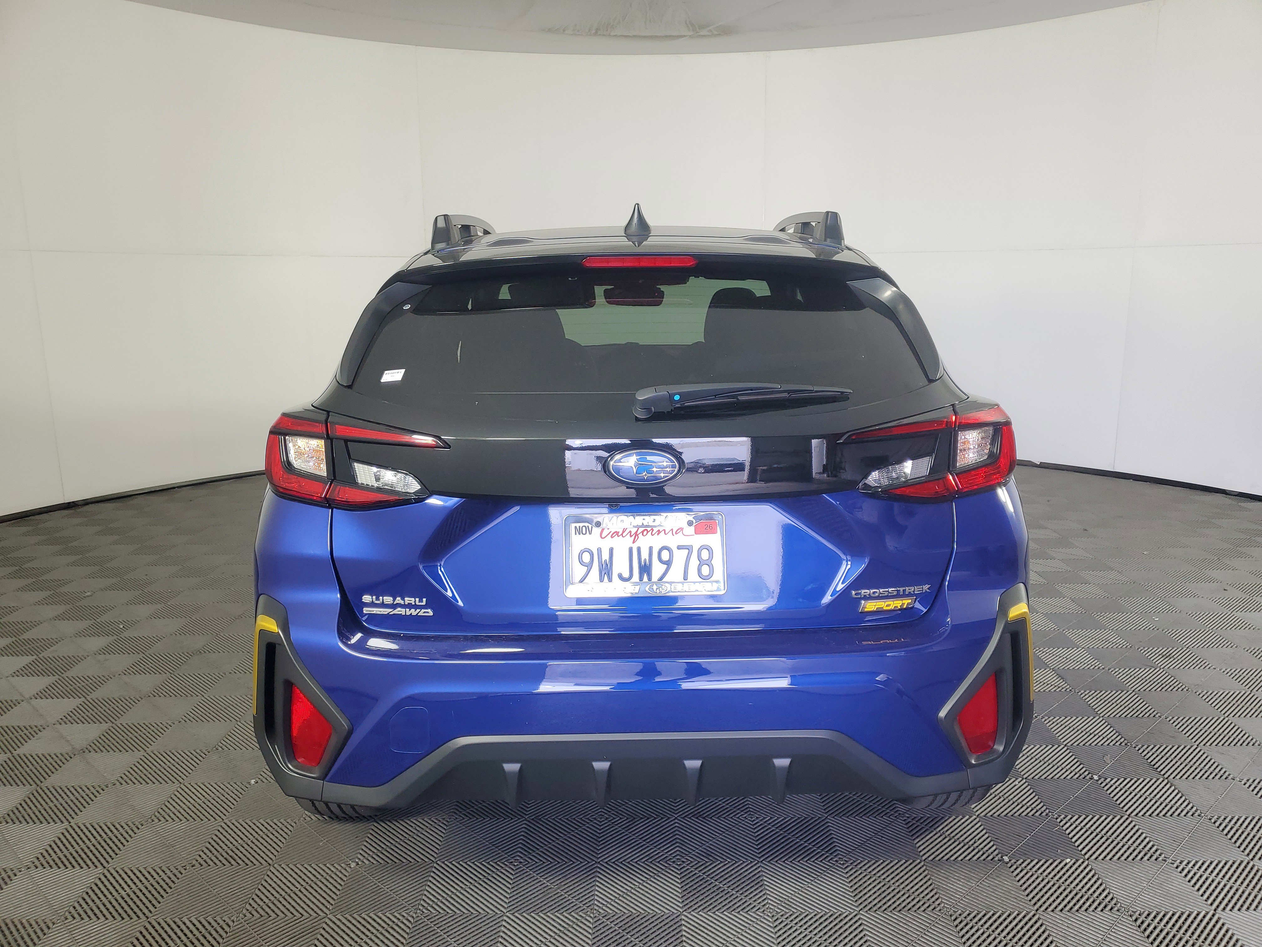 Used 2025 Subaru Crosstrek 2.5i Sport w/ Crosstrek Mirror Package AWD/4WD image 5