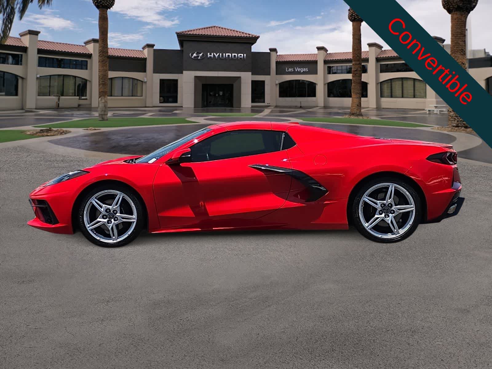 Used 2022 Chevrolet Corvette Stingray Convertible w/ 1LT RWD image 5