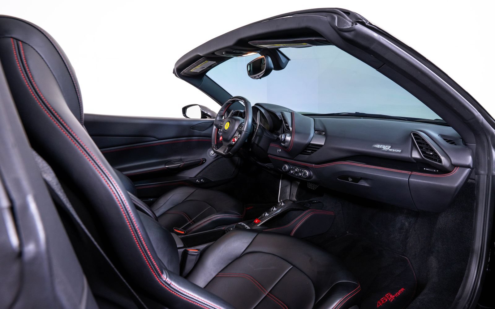 Used 2018 Ferrari 488 Spider RWD image 24