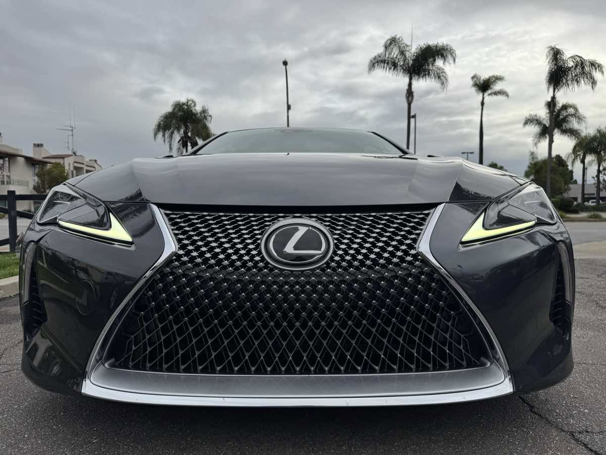 Used 2019 Lexus LC 500 Coupe w/ Touring Package image 11