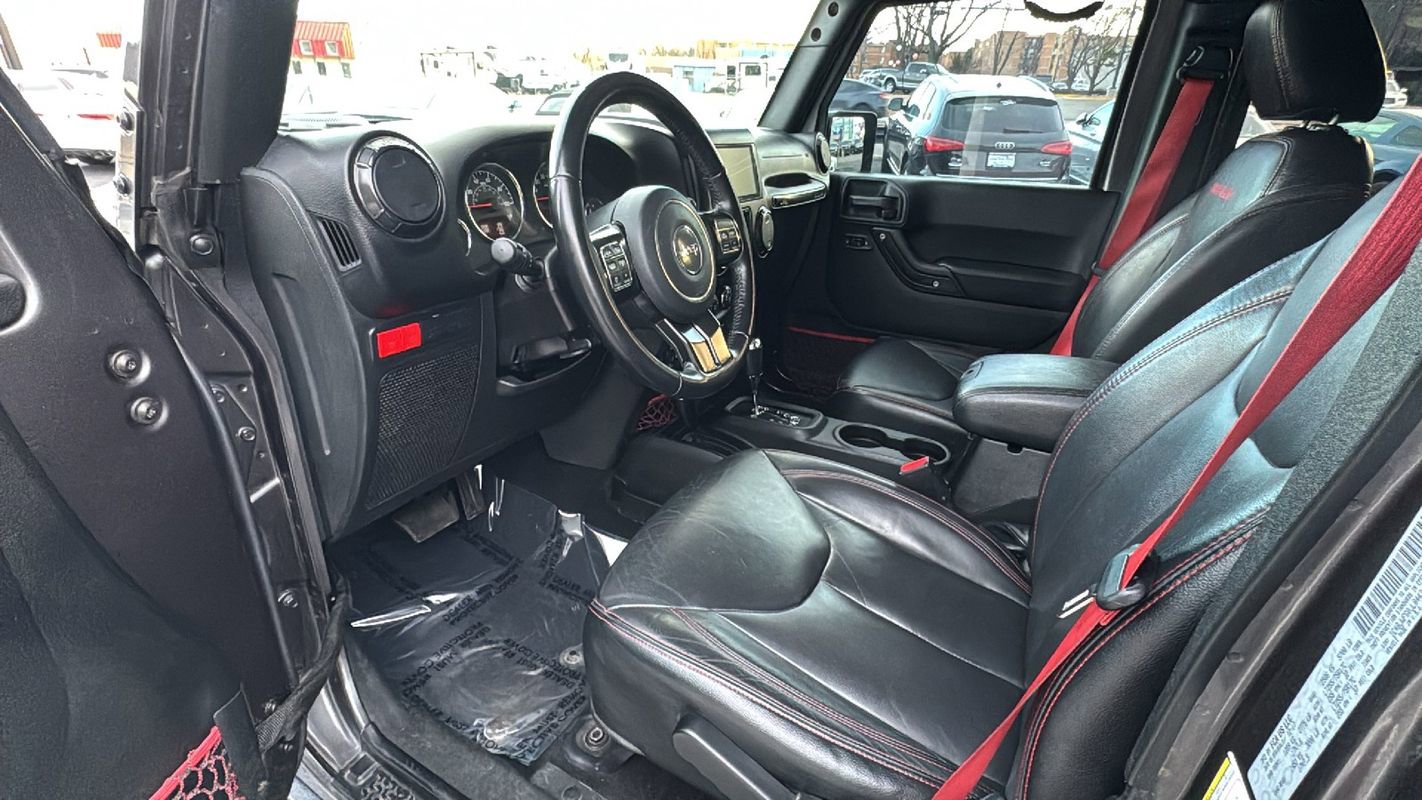 Used 2018 Jeep Wrangler Unlimited Rubicon image 12