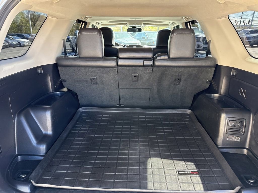 Used 2017 Toyota 4Runner Limited AWD/4WD image 32