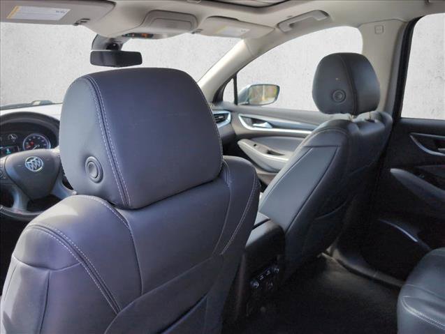 Used 2019 Buick Enclave Essence FWD image 18