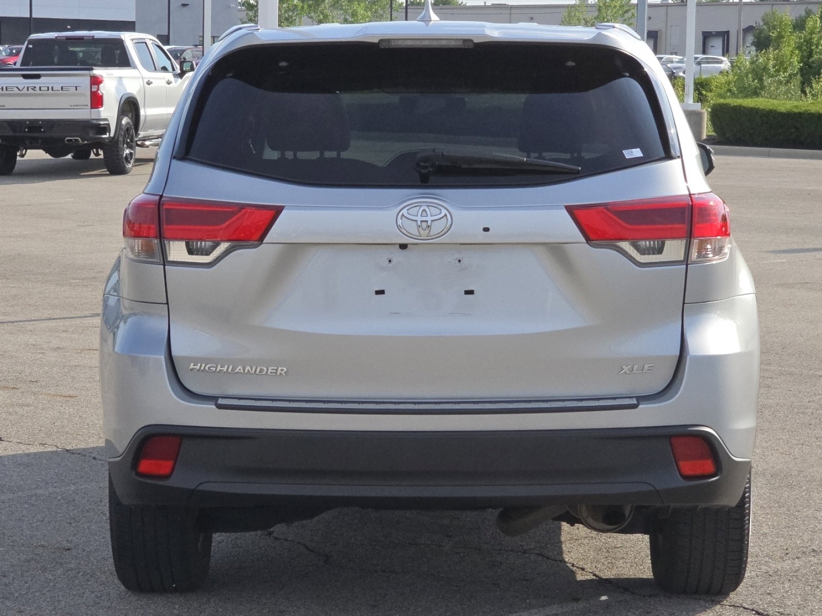 Used 2018 Toyota Highlander XLE FWD image 17