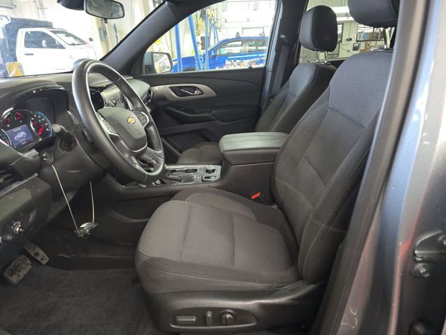 Used 2023 Chevrolet Traverse LT AWD/4WD image 14