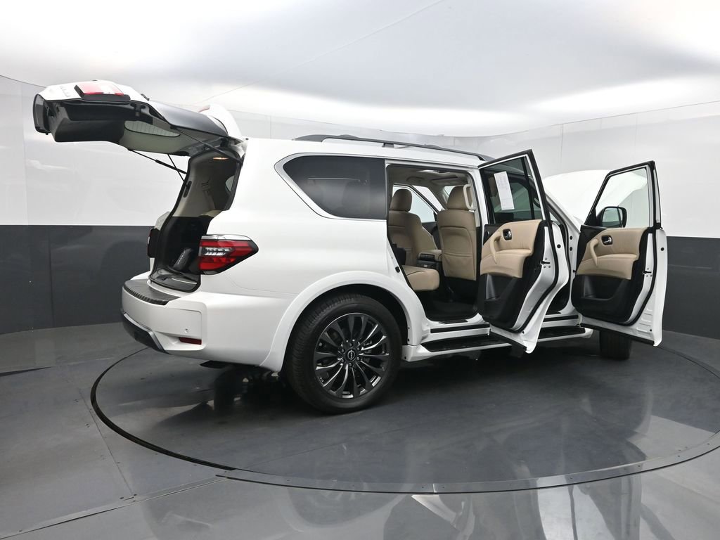 Used 2024 Nissan Armada Platinum w/ Captain's Chairs Package image 43