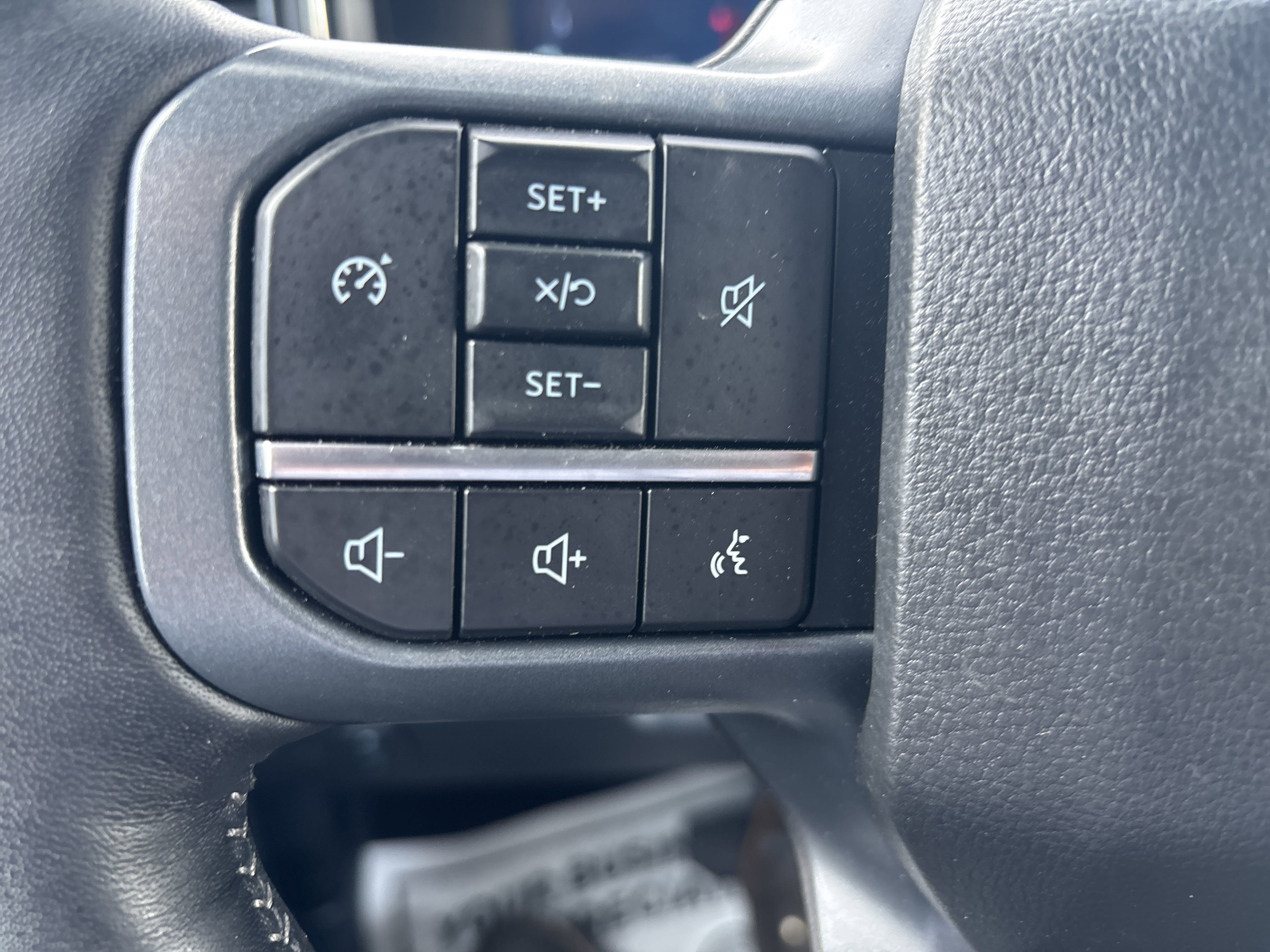 Used 2024 Ford F350 Lariat w/ Camper Package image 18