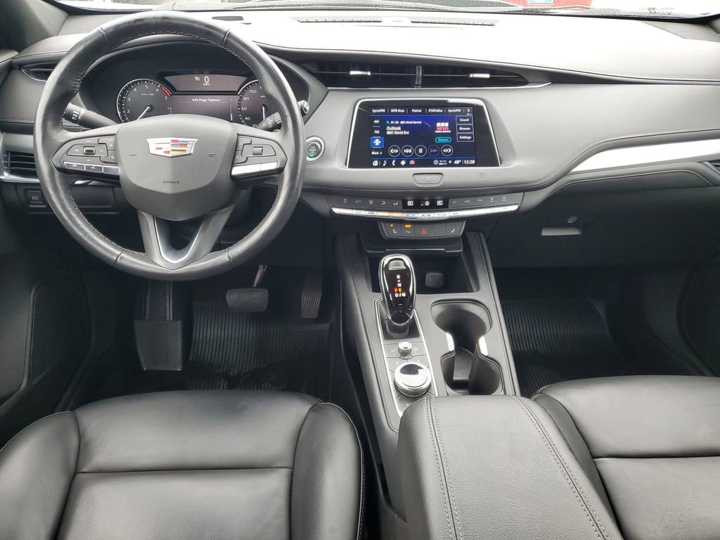 Used 2021 Cadillac XT4 Premium Luxury w/ Cold Weather Package AWD/4WD image 21