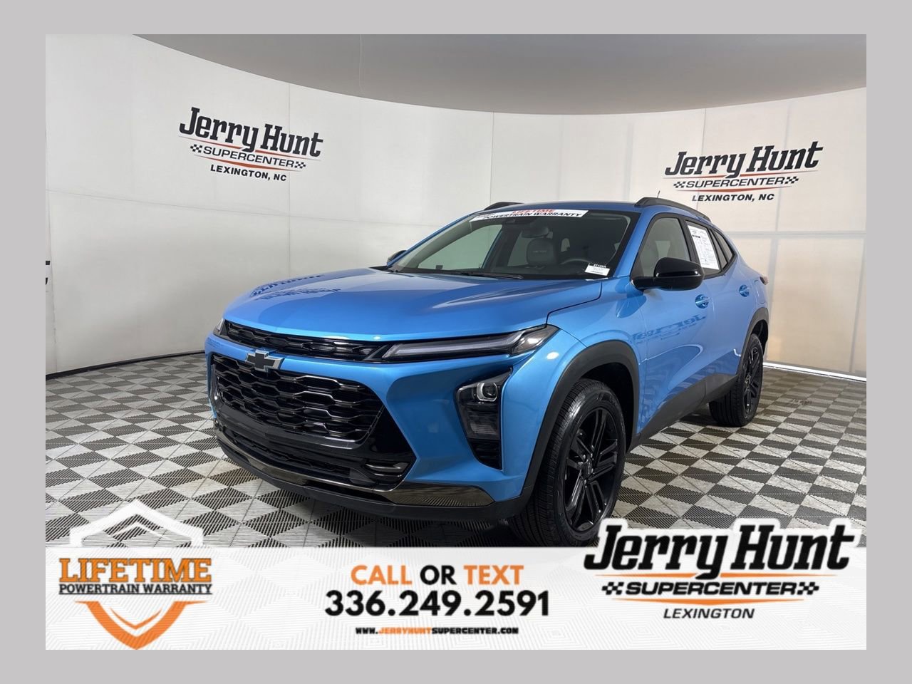 Used 2025 Chevrolet Trax ACTIV FWD image 1