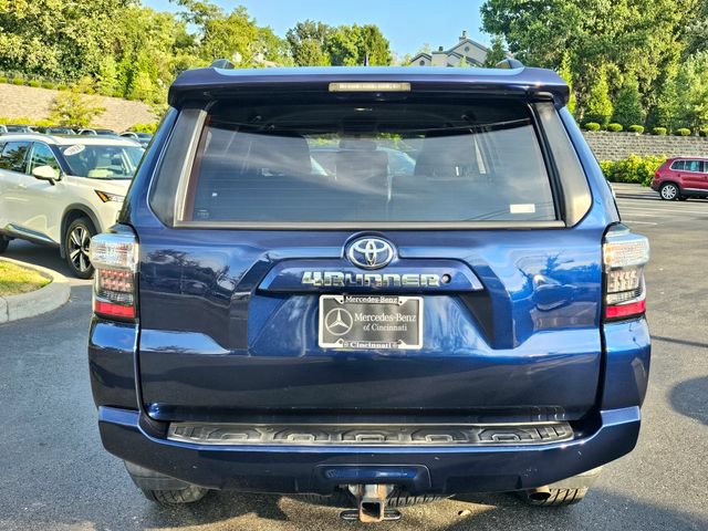Used 2019 Toyota 4Runner SR5 AWD/4WD image 8
