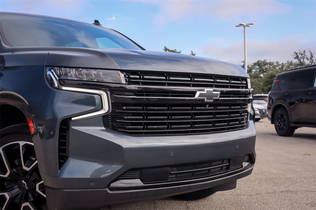 Used 2021 Chevrolet Tahoe RST w/ Luxury Package image 3
