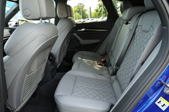Used 2023 Audi SQ5 Prestige w/ Prestige Package AWD/4WD image 25
