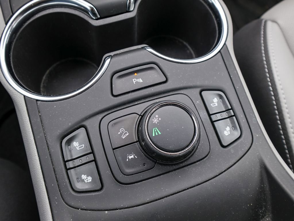 Certified 2023 GMC Terrain SLT w/ Infotainment Package II image 20