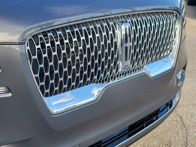 Certified 2023 Lincoln Aviator Reserve w/ Elements Package Plus RWD image 13