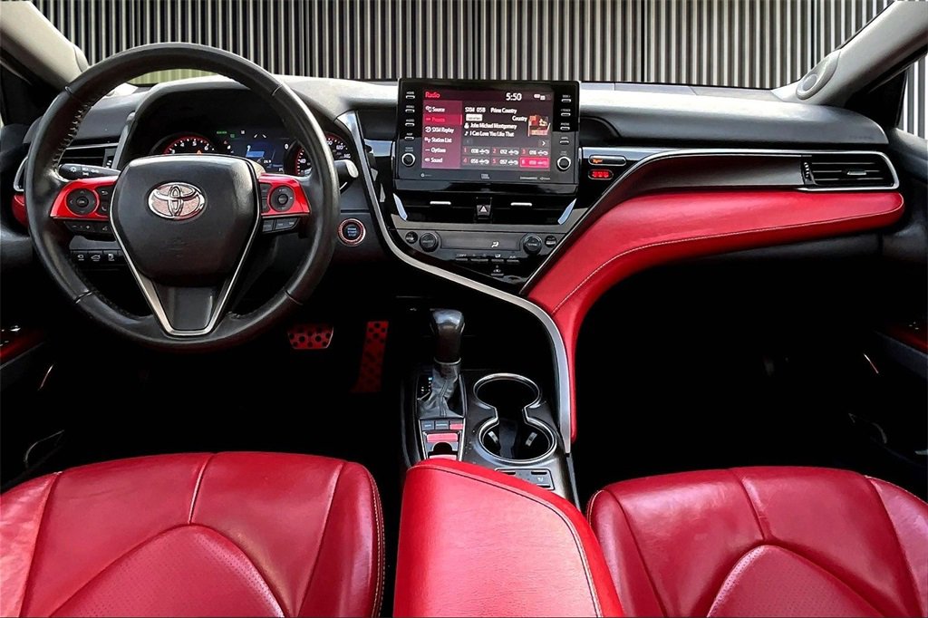 Used 2022 Toyota Camry XSE w/ Driver Assist Package image 16