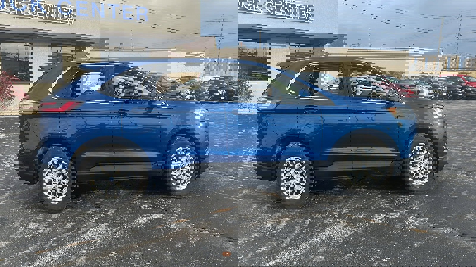 Used 2022 Ford Edge SEL w/ Convenience Package image 8