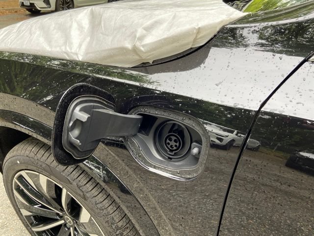 New 2026 Volvo XC90 T8 Plus w/ Protection Package Premier AWD/4WD image 8