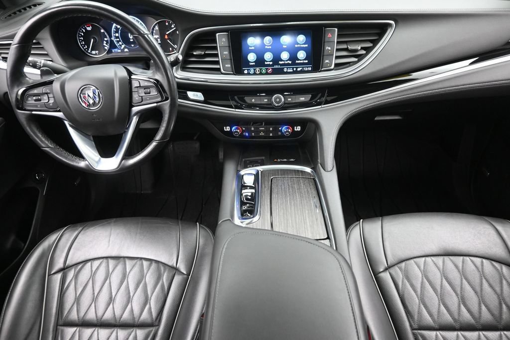 Used 2022 Buick Enclave Avenir w/ Avenir Technology Package AWD/4WD image 16
