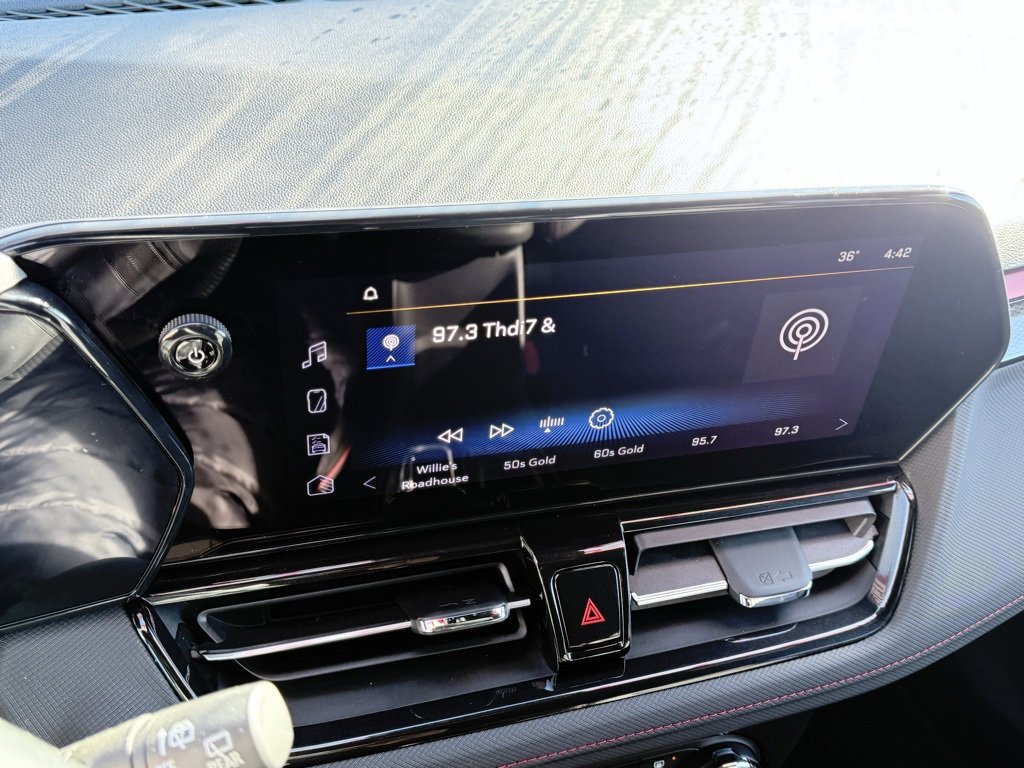 Used 2024 Chevrolet TrailBlazer RS w/ Convenience Package image 15