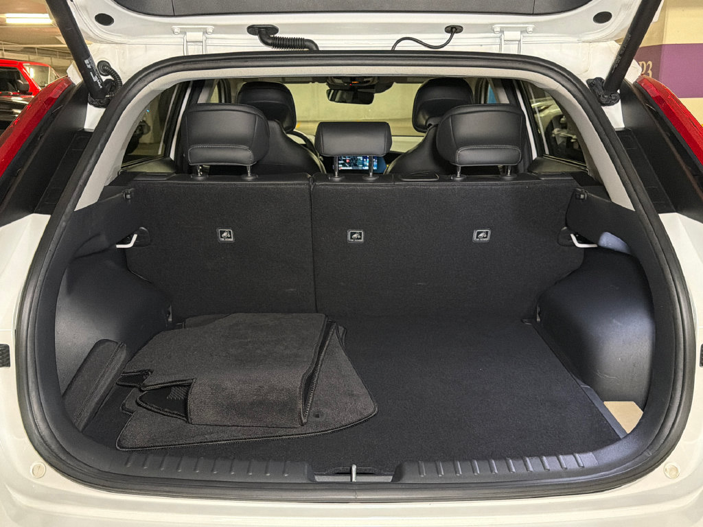 Certified 2023 Kia Niro Wave FWD image 6