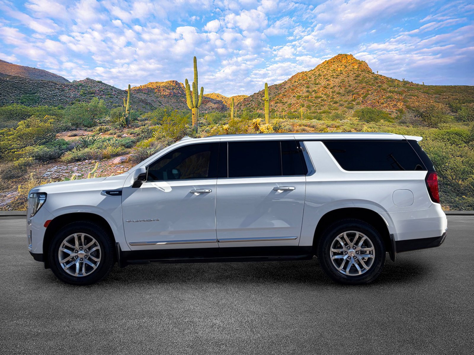 Used 2024 GMC Yukon XL SLT w/ SLT Luxury Package AWD/4WD image 7