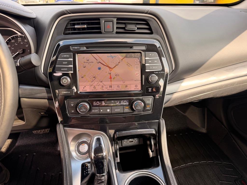 Used 2019 Nissan Maxima Platinum w/ Sport Mat Group FWD image 23