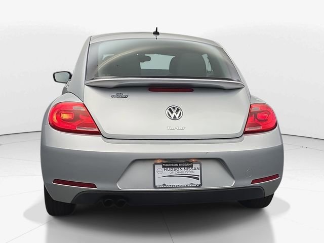 Used 2016 Volkswagen Beetle 1.8T Classic FWD image 8