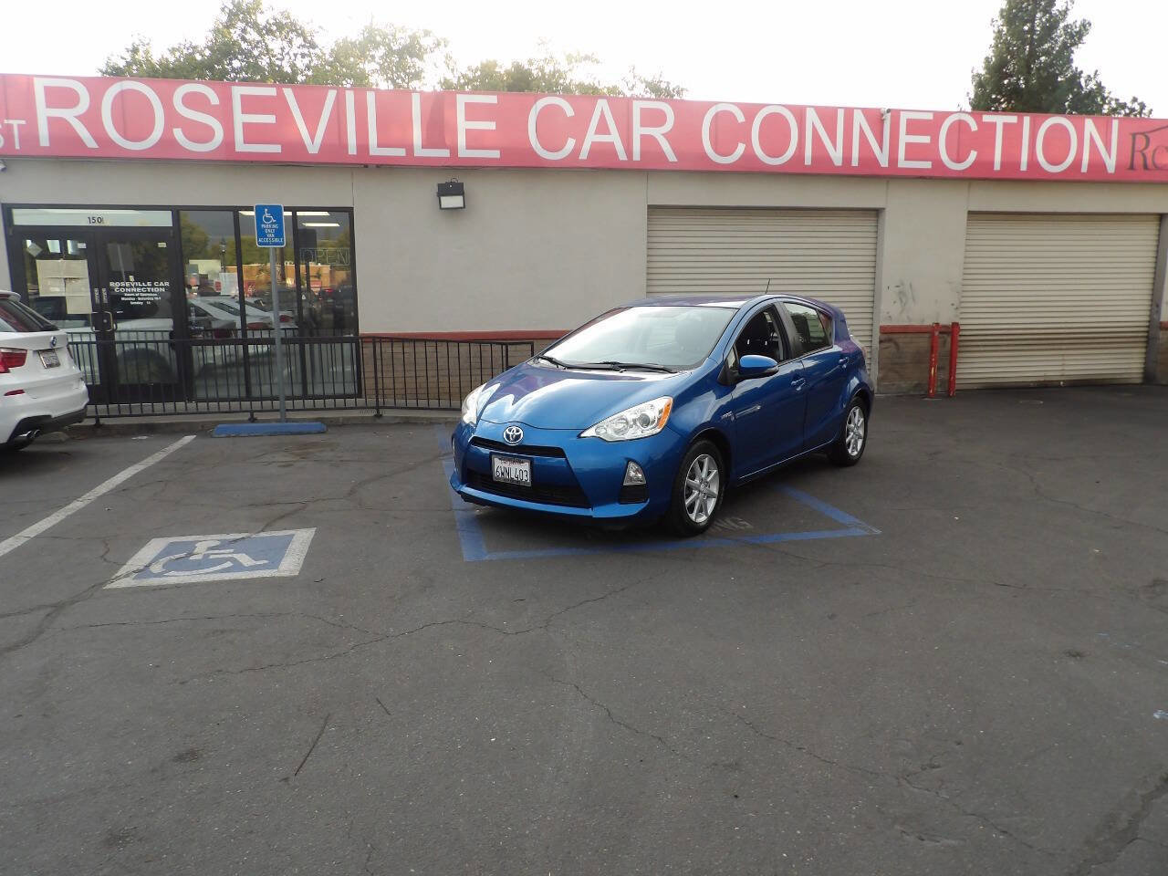 Used 2012 Toyota Prius C Three FWD image 1