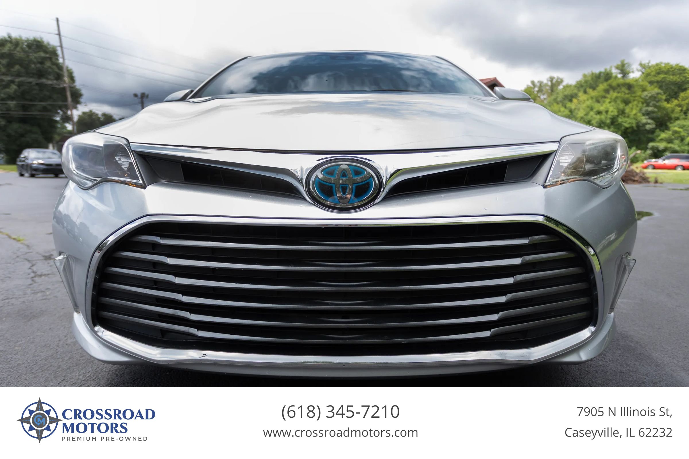 Used 2018 Toyota Avalon XLE Premium FWD image 8