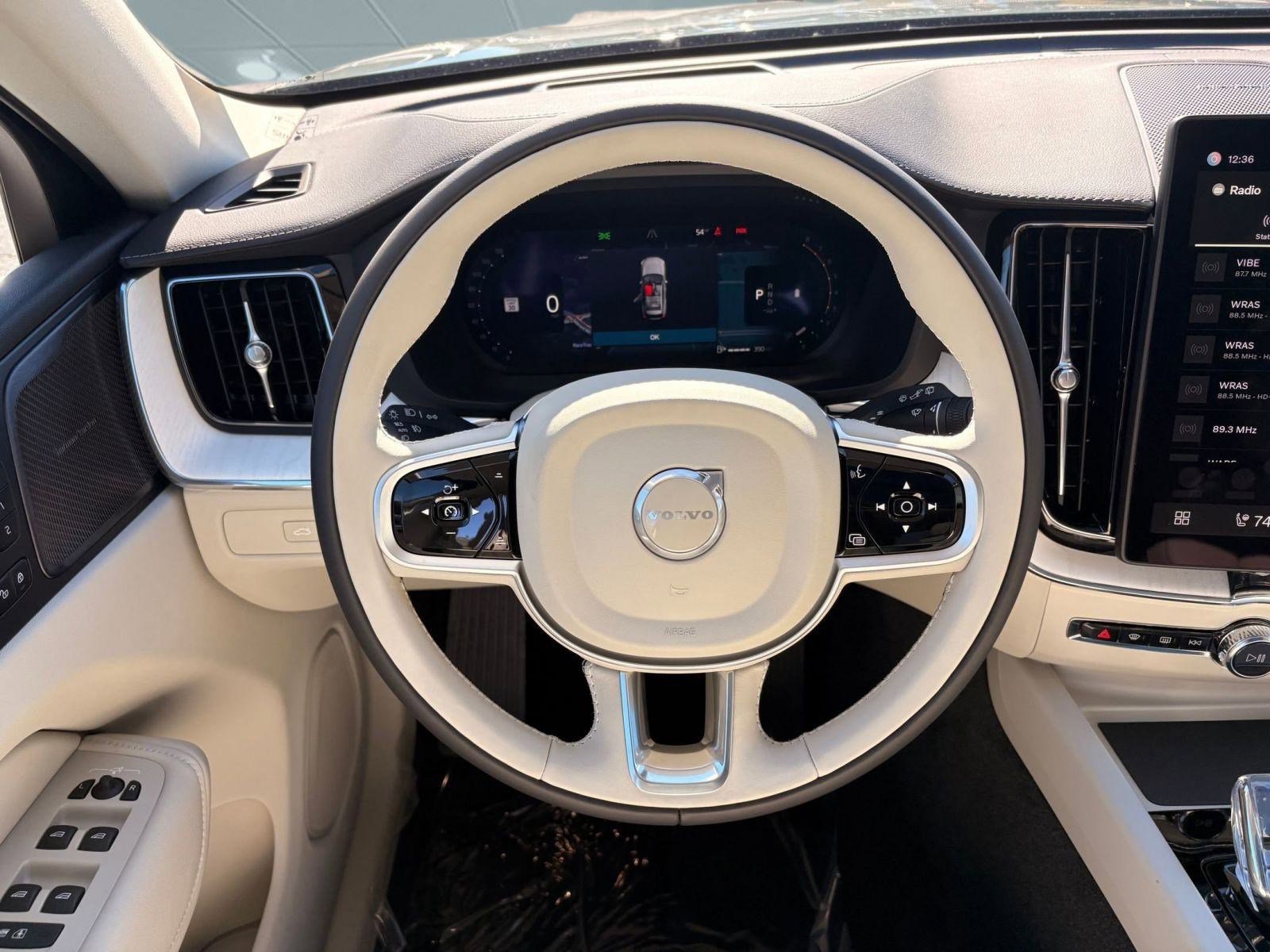 New 2026 Volvo XC60 B5 Ultra w/ Climate Package image 16