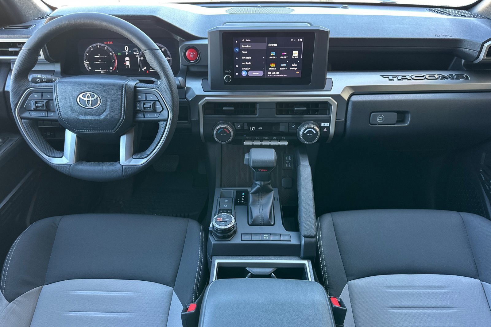 Certified 2026 Toyota Tacoma TRD Off-Road AWD/4WD image 12