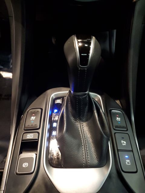 Used 2018 Hyundai Santa Fe Sport w/ 2.0T Ultimate Tech Package 05 AWD/4WD image 25