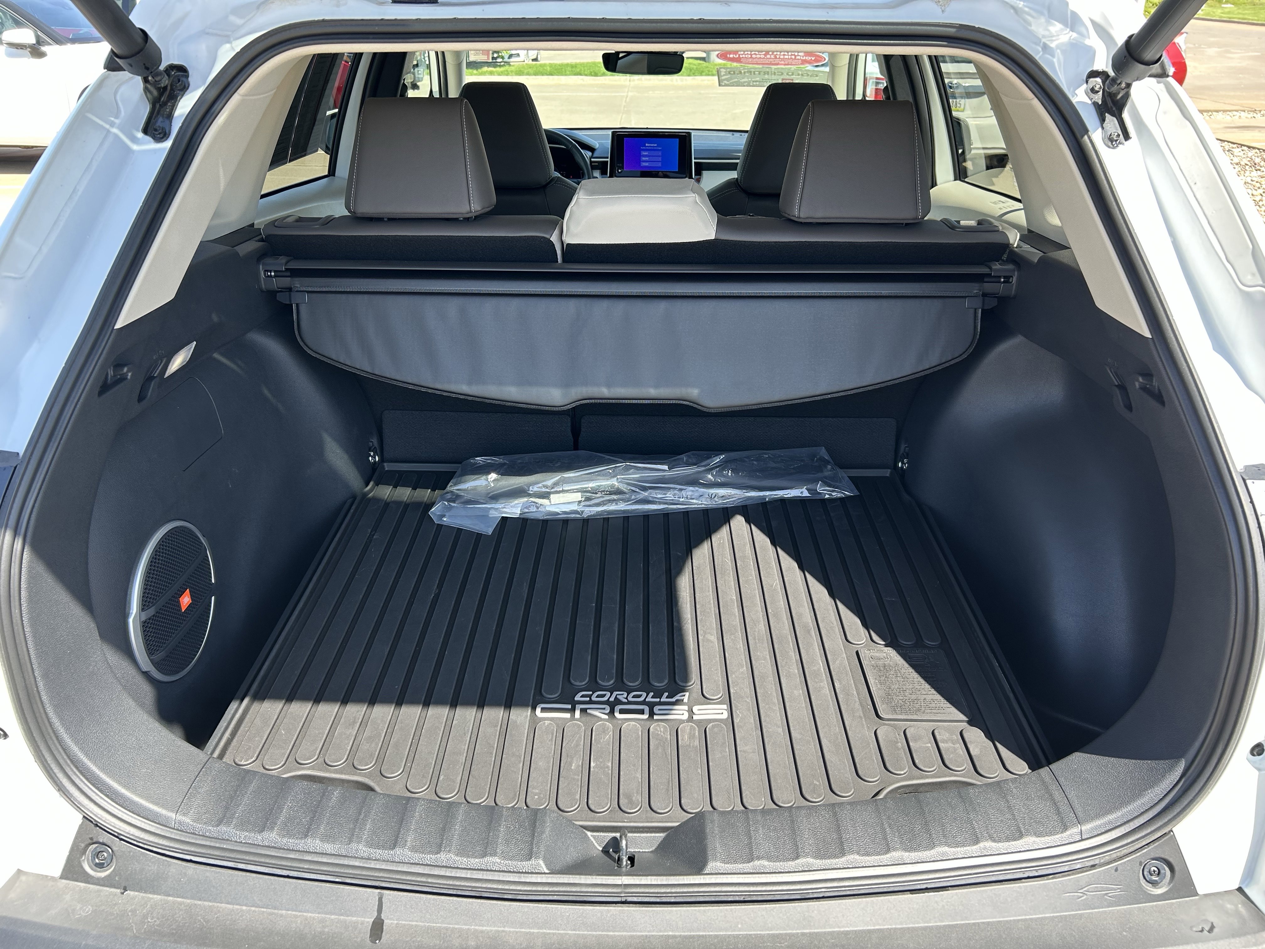 Certified 2023 Toyota Corolla Cross XLE w/ Convenience Package AWD/4WD image 21