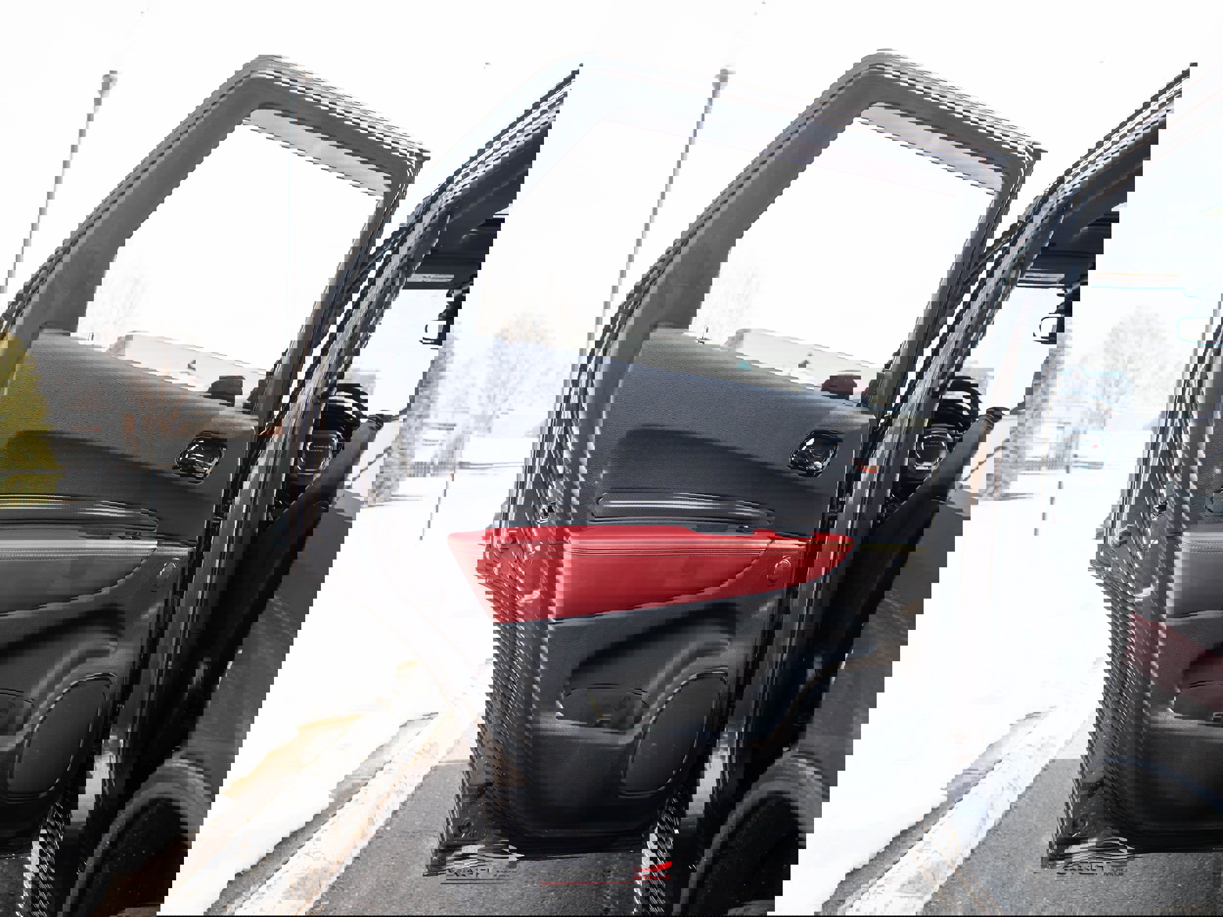 Used 2021 Dodge Durango R/T w/ Technology Group AWD/4WD image 49