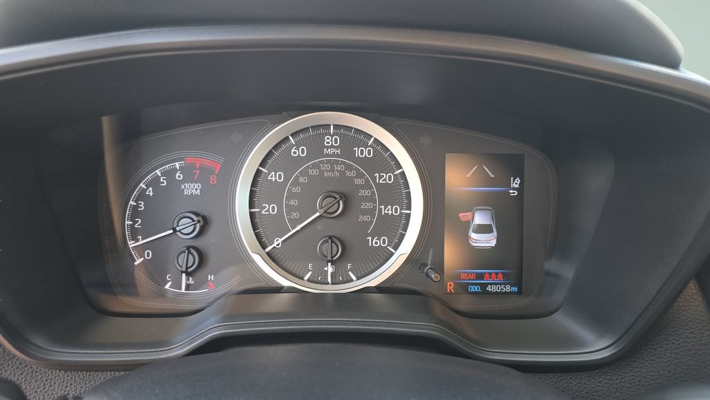 Used 2022 Toyota Corolla LE FWD image 24