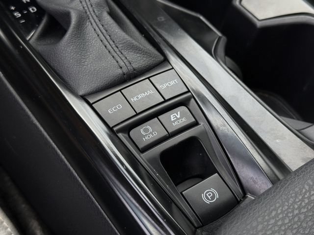 Used 2026 Toyota Camry SE FWD image 20
