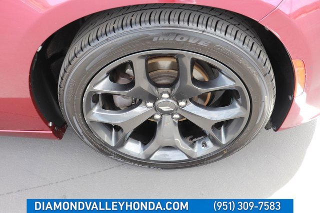 Used 2020 Dodge Charger SXT w/ Blacktop Package RWD image 25