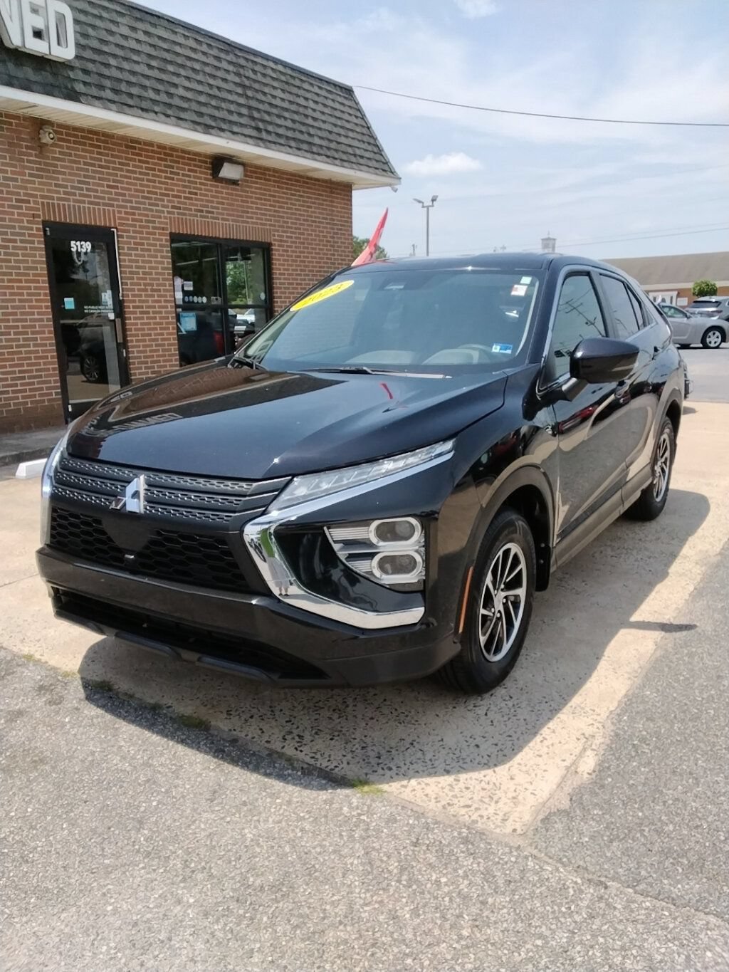 Used 2023 Mitsubishi Eclipse Cross ES AWD/4WD video 1