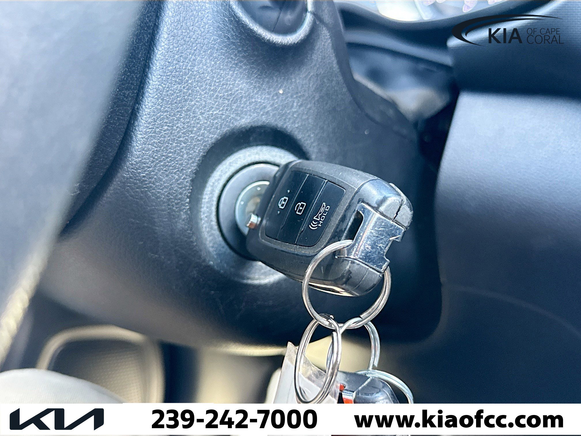 Used 2022 Hyundai Venue SE image 31