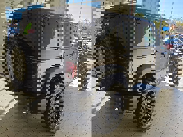 Used 2018 Jeep Wrangler Unlimited Sport S image 9