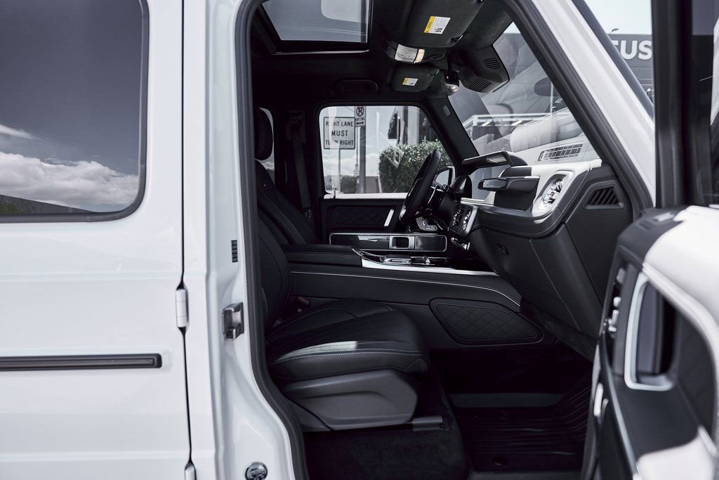 Used 2025 Mercedes-Benz G 63 AMG 4MATIC image 26