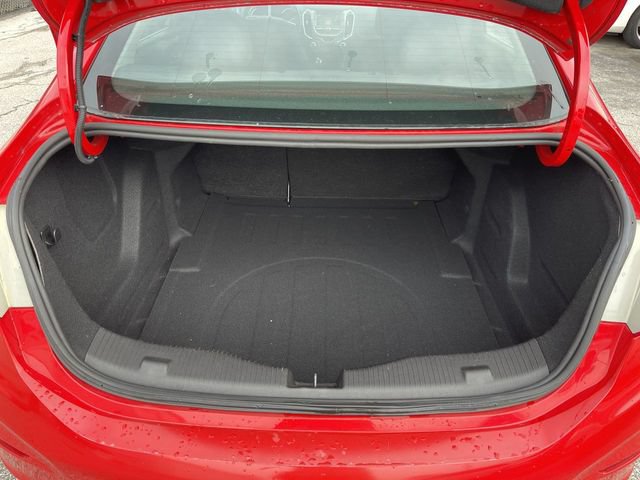 Used 2017 Chevrolet Cruze LT w/ Convenience Package FWD image 22